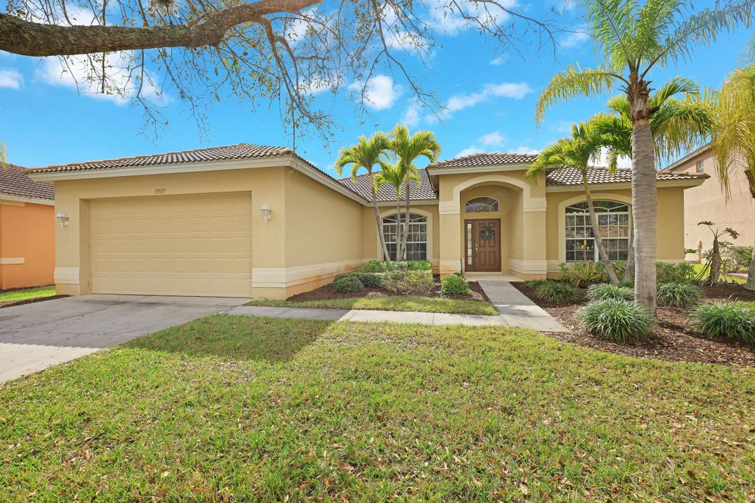 13037 Moody River Pkwy, North Fort Myers, FL 33903