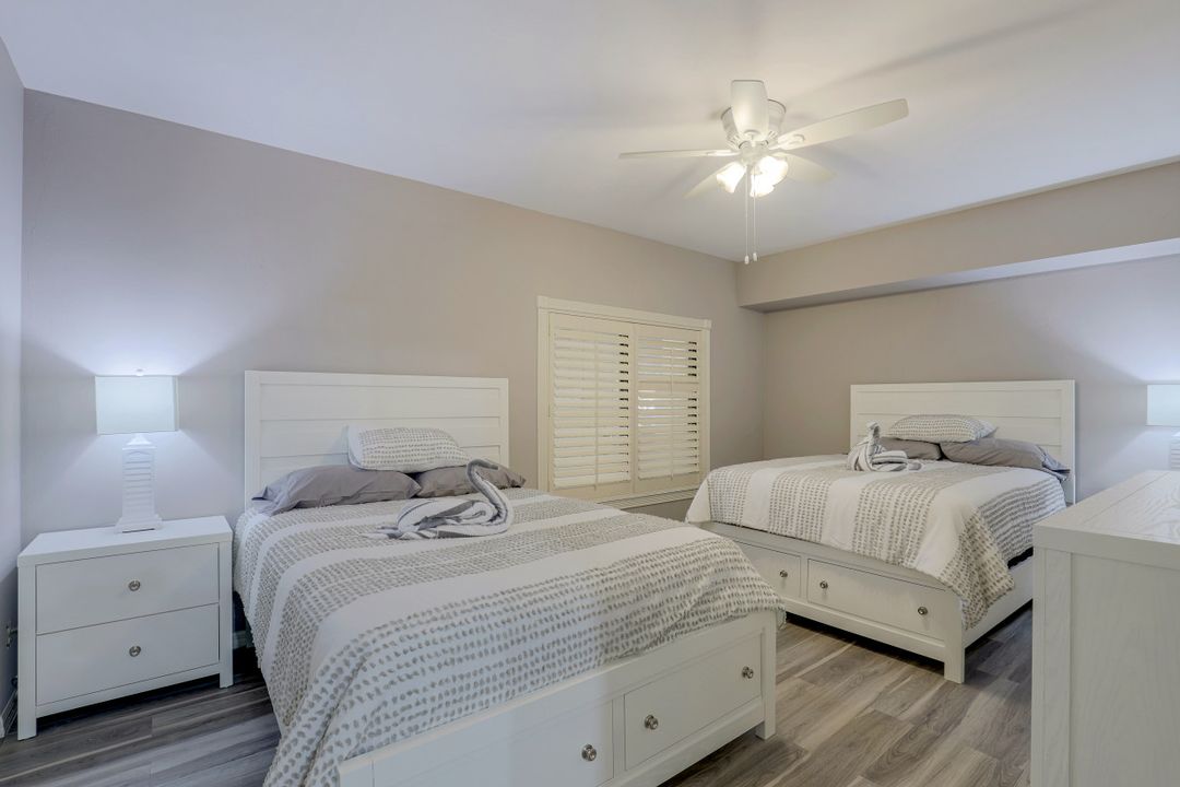 6760 Pelican Bay Blvd #312, Naples, FL 34108