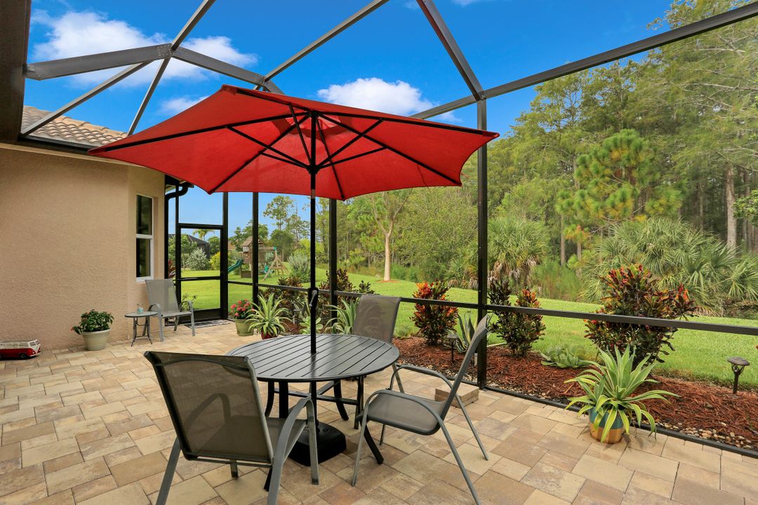 11222 Yellow Poplar Dr, Fort Myers, FL 33913