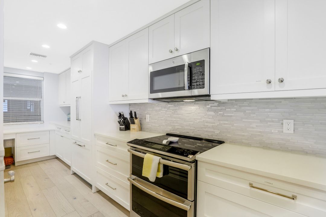 780 S Collier Blvd #610, Marco Island, FL 34145