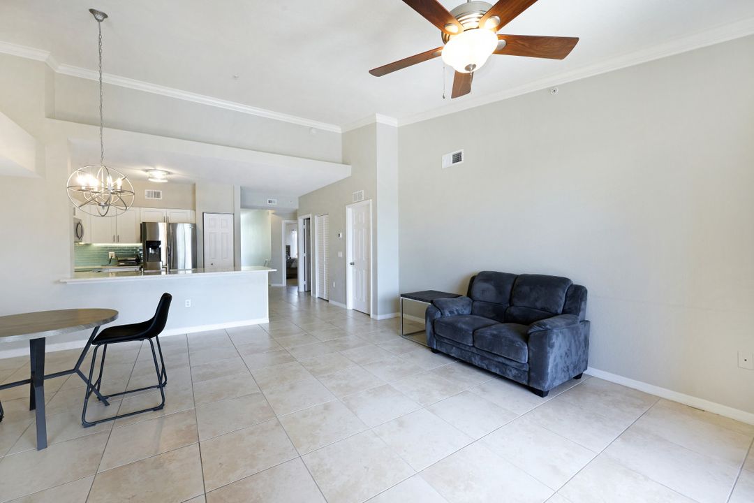 10017 Villagio Gardens Ln #207, Estero, FL 33928