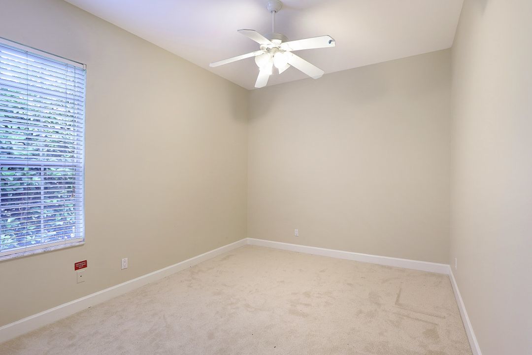 5910 Sonoma Ct, Naples, FL 34119