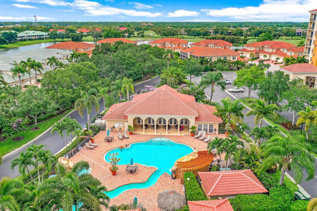 565 El Camino Real, Naples, FL 34119