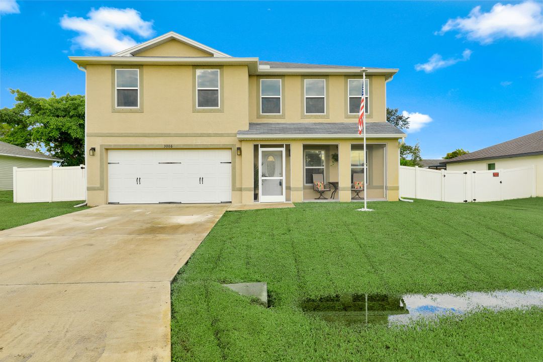 3006 SW 1st Pl, Cape Coral, FL 33914