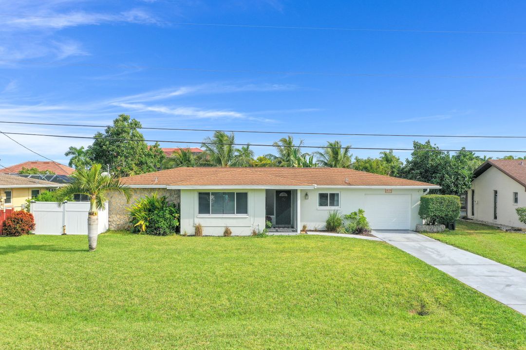 2625 SE 18th Ct, Cape Coral, FL 33904
