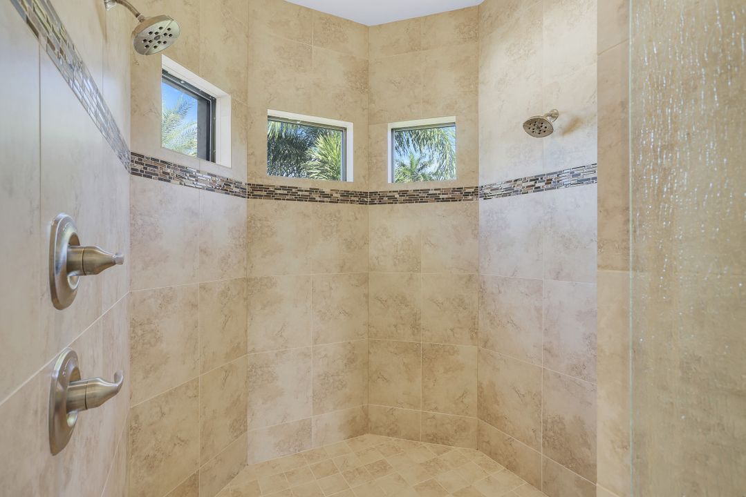 2030 El Dorado Pkwy W, Cape Coral, FL 33914