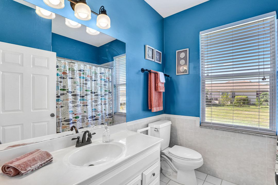 1640 Almeria Ct, Marco Island, FL 34145