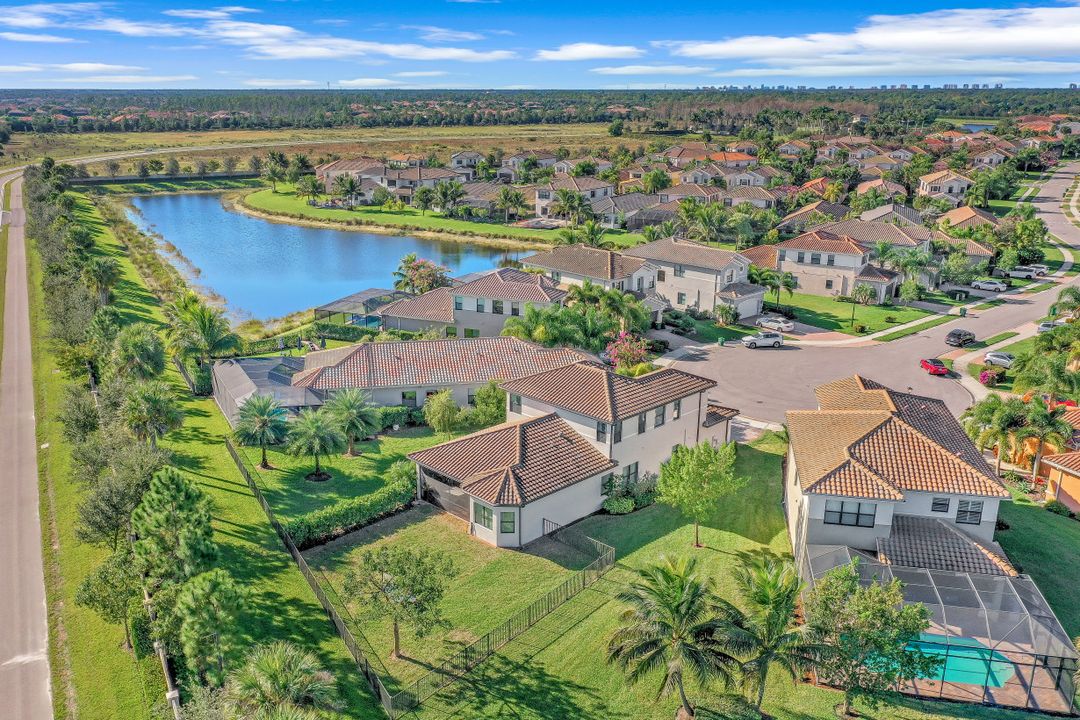 4228 Amelia Wy, Naples, FL 34119