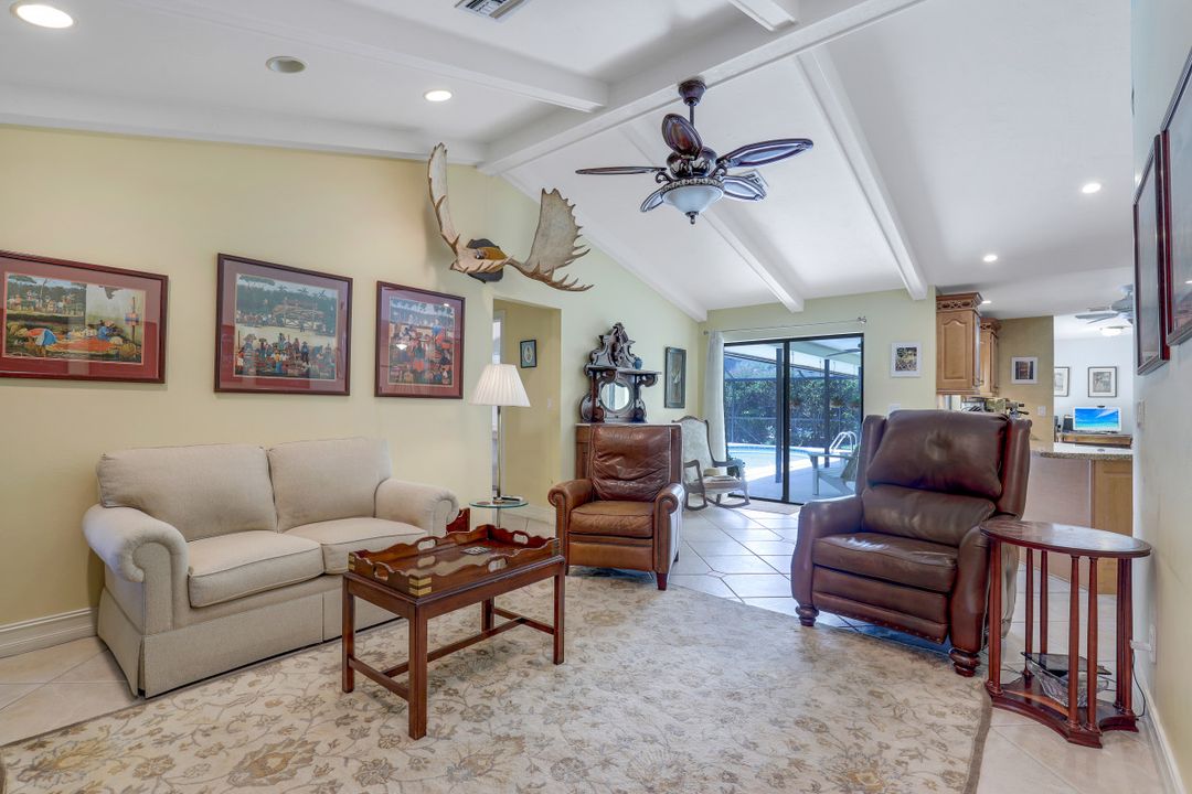 2326 Kings Lake Blvd, Naples, FL 34112
