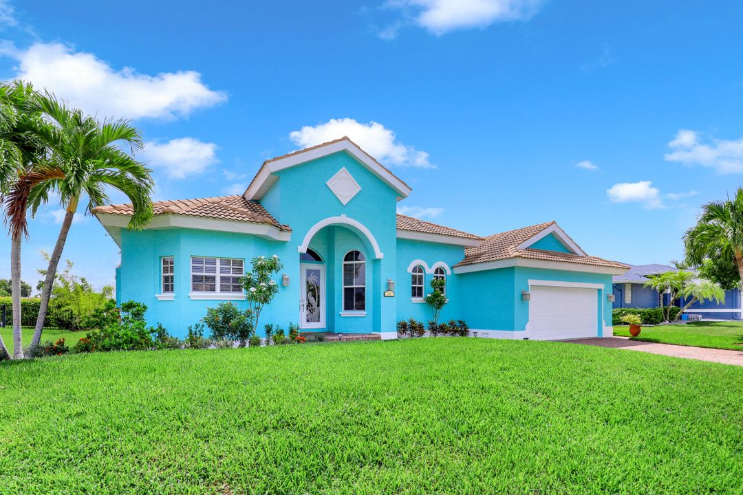 361 Yarmouth St, Marco Island, FL 34145