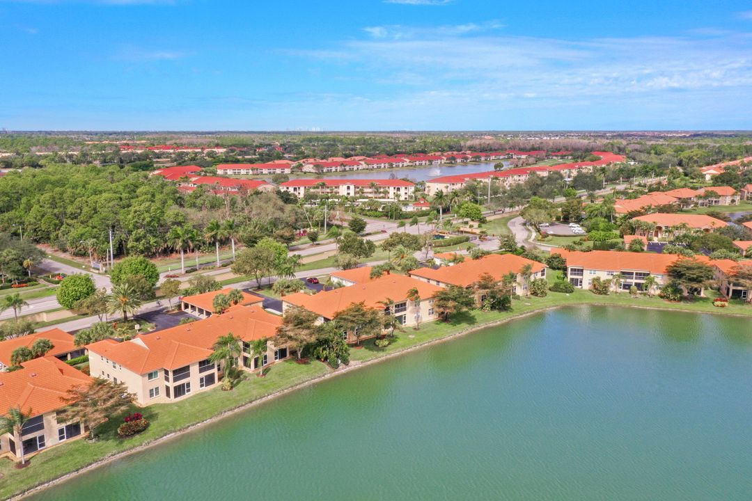 6528 Huntington Lakes Cir #203, Naples, FL 34119