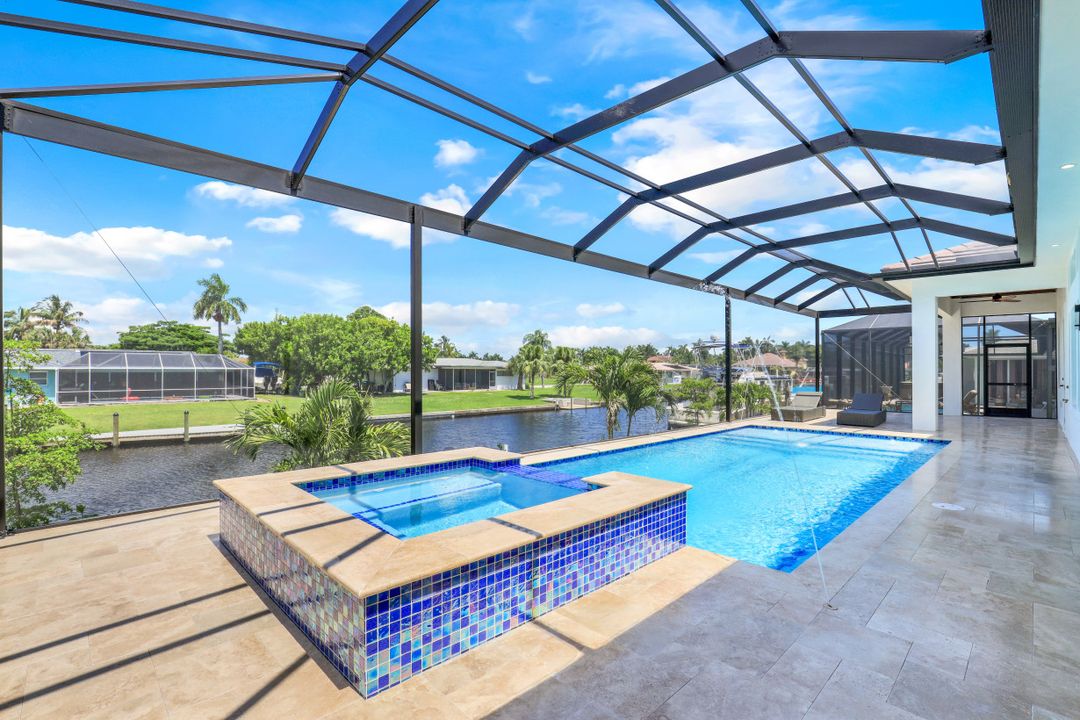 5333 Bayshore Ave, Cape Coral, FL 33904