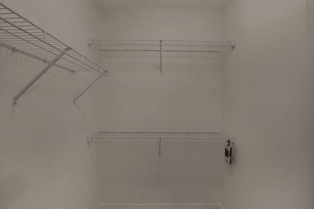 20131 Estero Gardens Cir #206, Estero, FL 33928