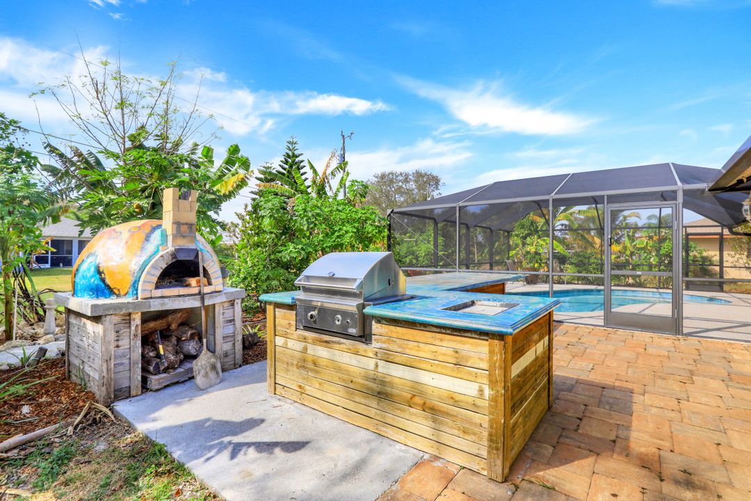 3914 SE 4th Ave, Cape Coral, FL 33904