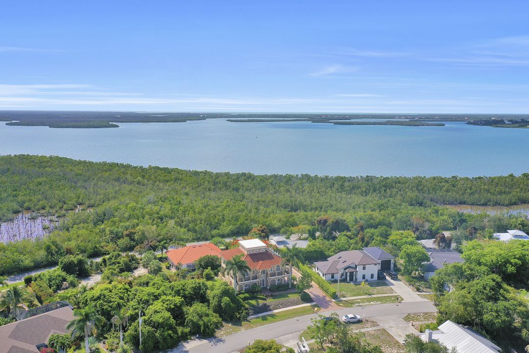 1827 Dogwood Dr, Marco Island, FL 34145