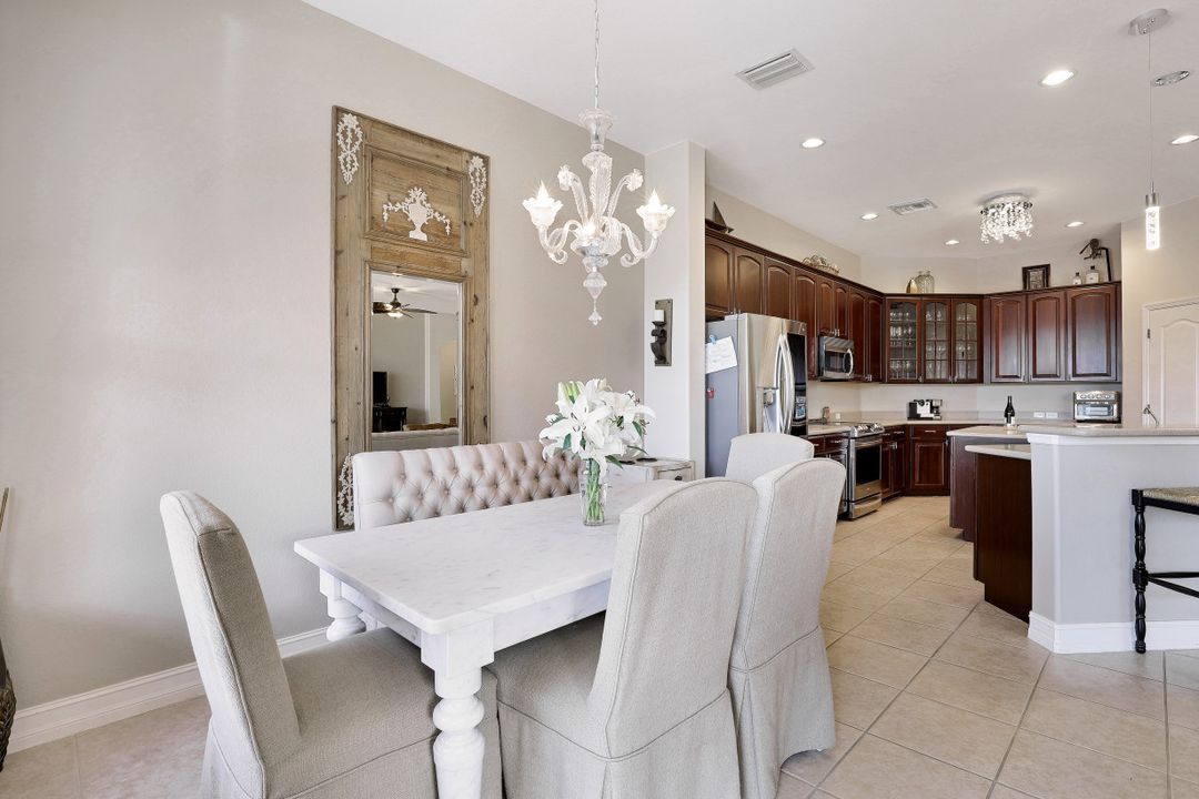 2608 Windwood Pl, Cape Coral, FL 33991