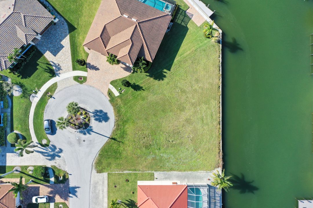 1114 Shenandoah Ct, Marco Island, FL 34145