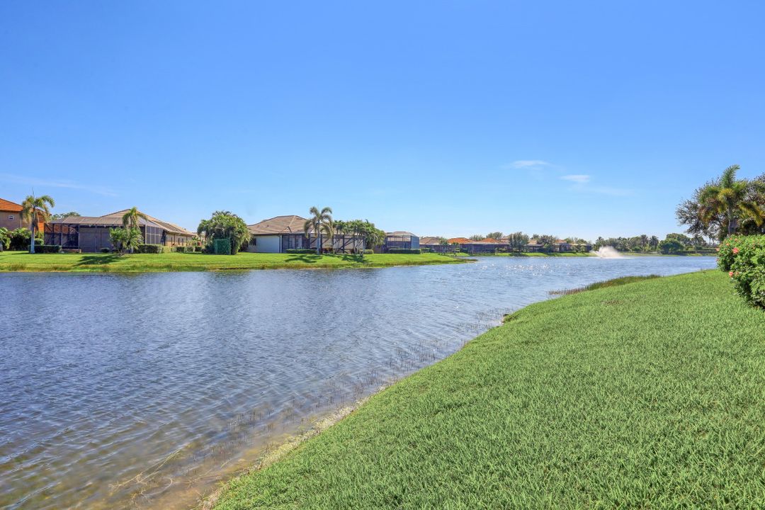 6344 Serano Way, Naples, FL 34113