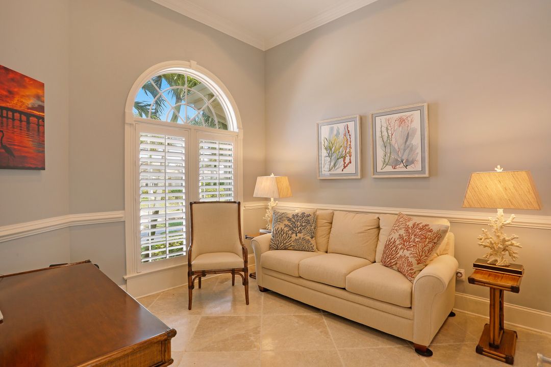 1160 Marlin Ct, Marco Island, FL 34145