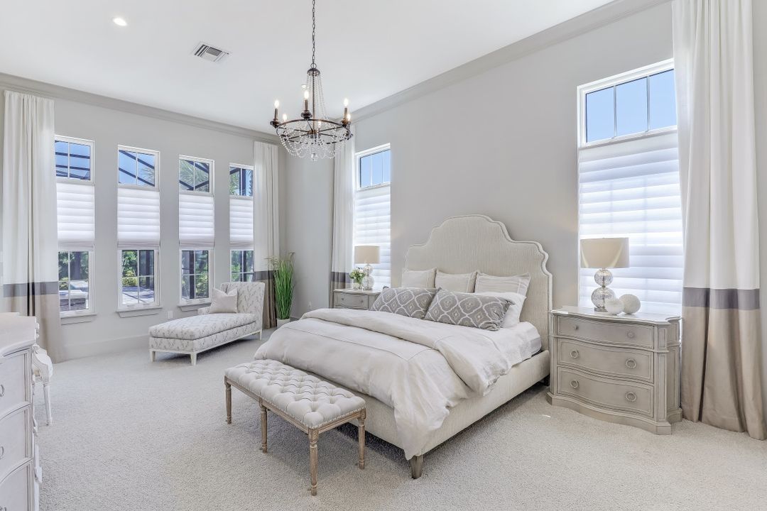 3232 Tavolara Ln, Naples, FL 34114