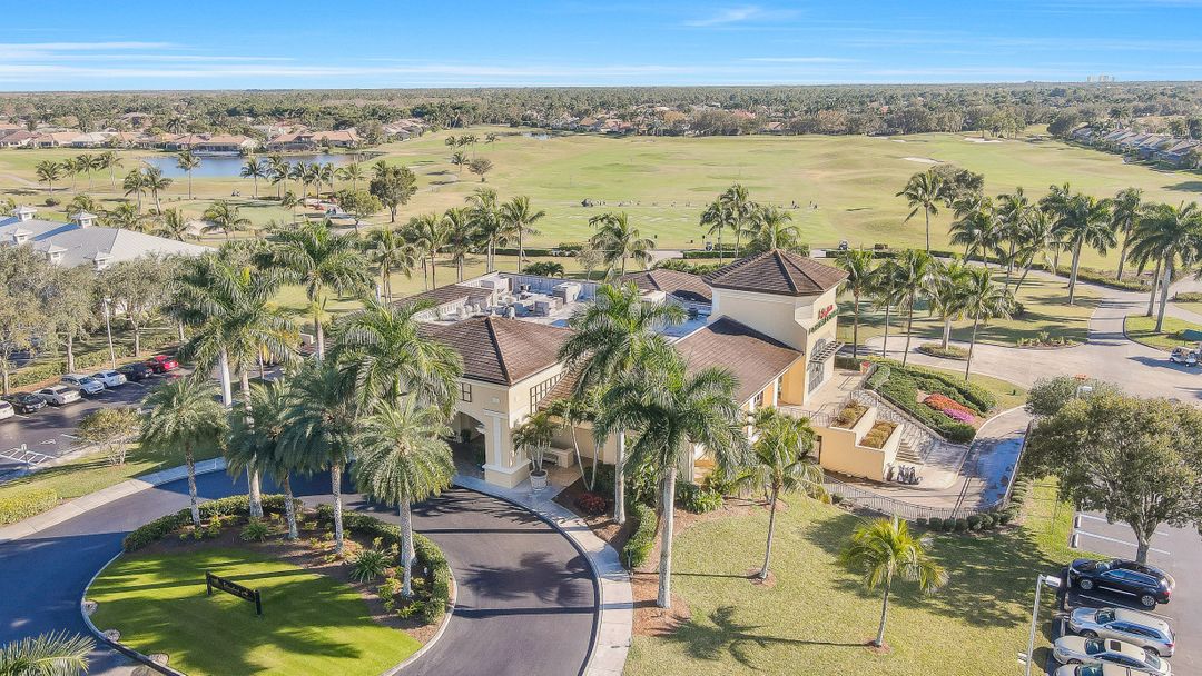 7965 Mahogany Run Ln #312, Naples, FL 34113