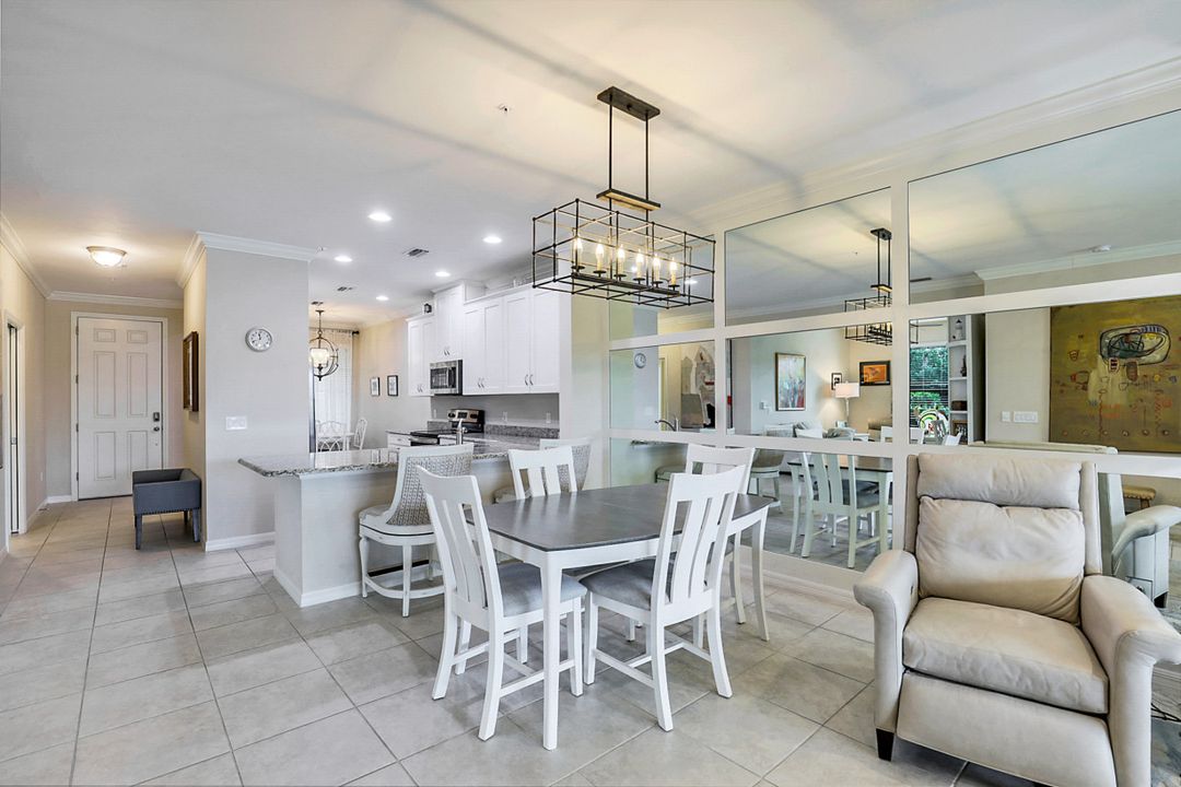 9420 Benvenuto Ct #104, Naples, FL 34119