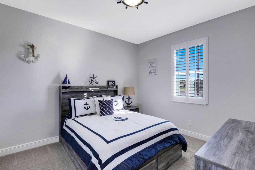 4800 SW 23rd Ave, Cape Coral, FL 33914