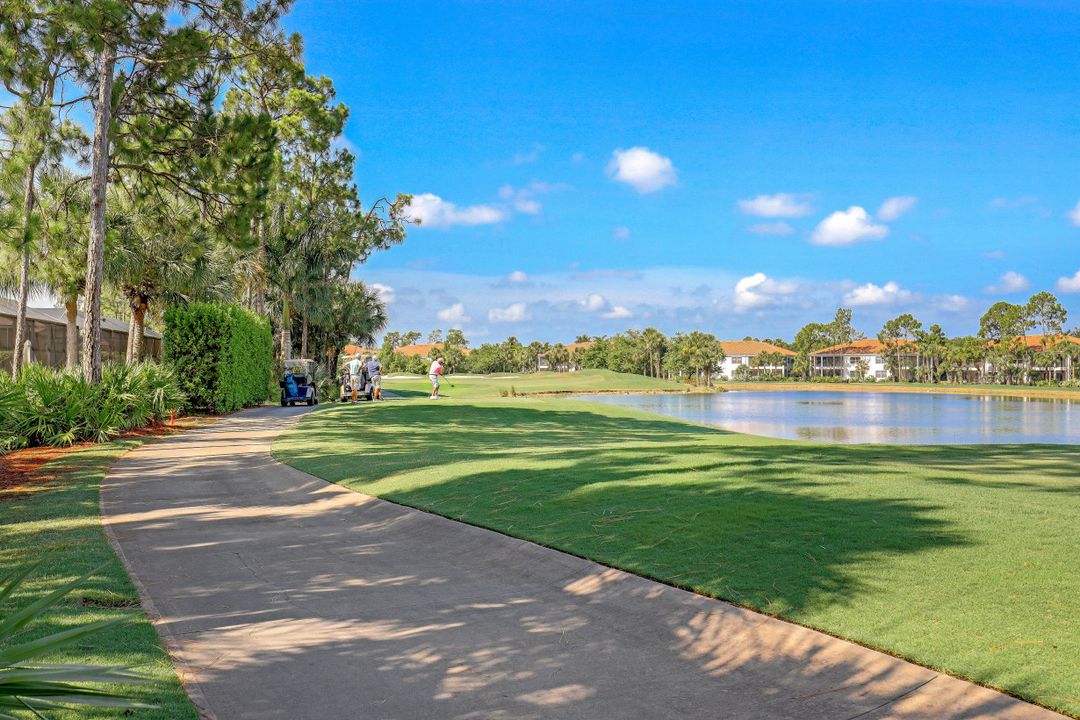 28609 Pienza Ct, Bonita Springs, FL 34135