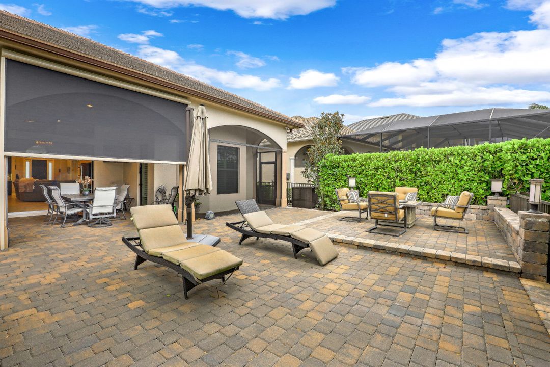 14713 Reserve Ln, Naples, FL 34109