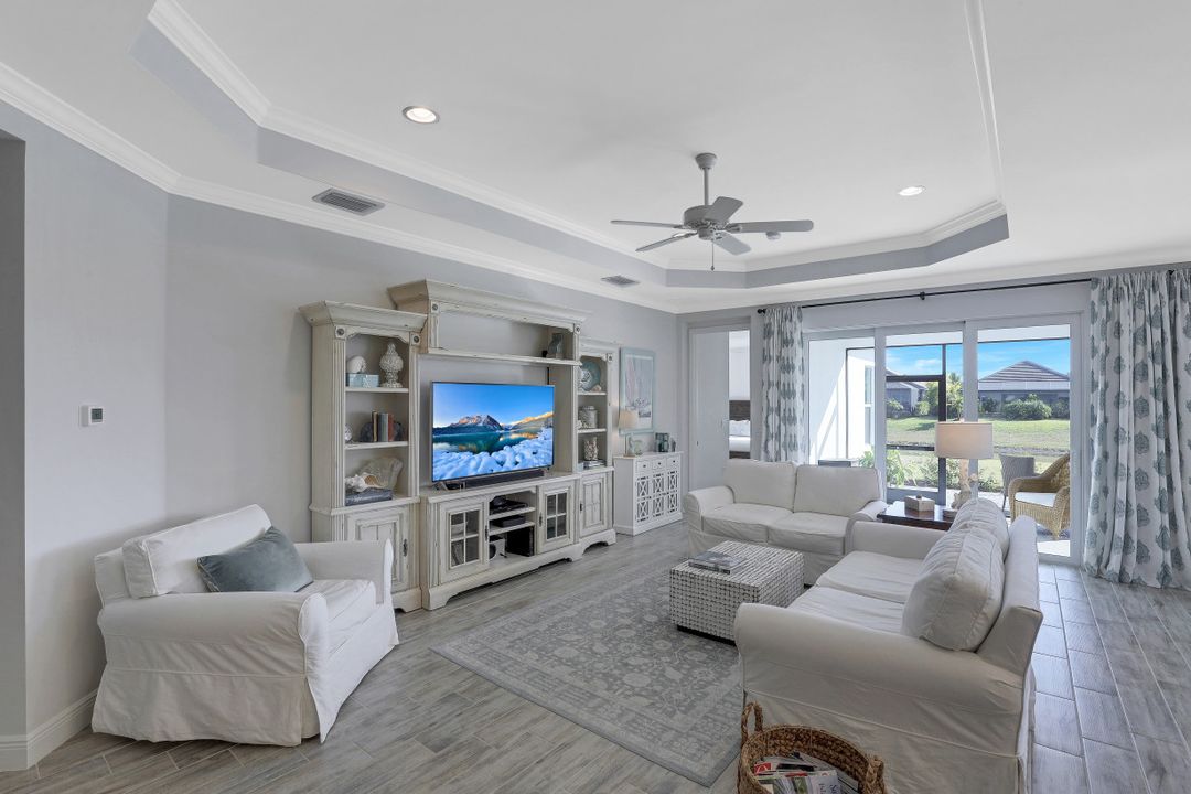 19874 Coconut Harbor Cir, Fort Myers, FL 33908