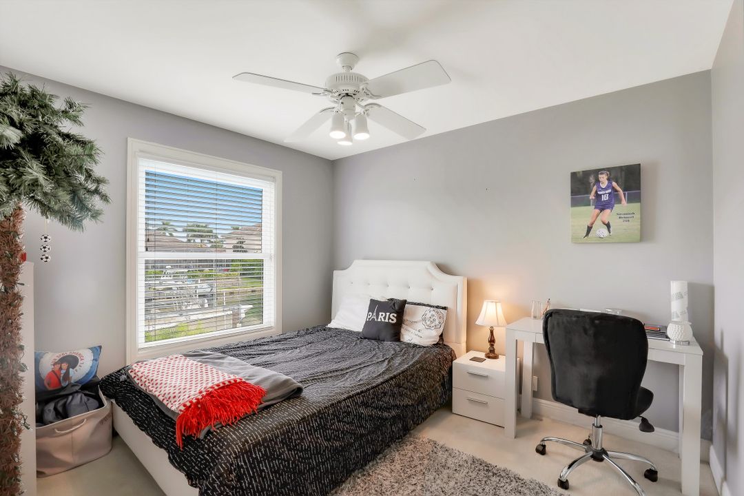 1642 Rainbow Ct, Marco Island, FL 34145