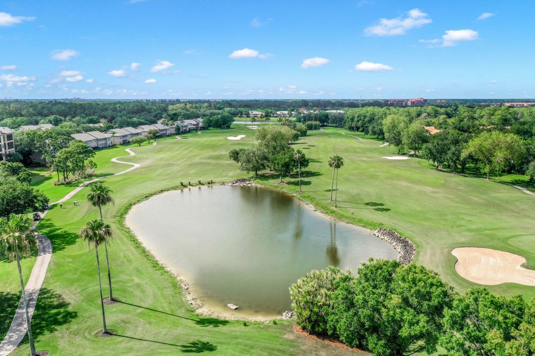 220 Vintage Cir #205, Naples, FL 34119