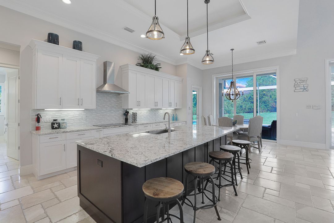 671 S Barfield Dr, Marco Island, FL 34145