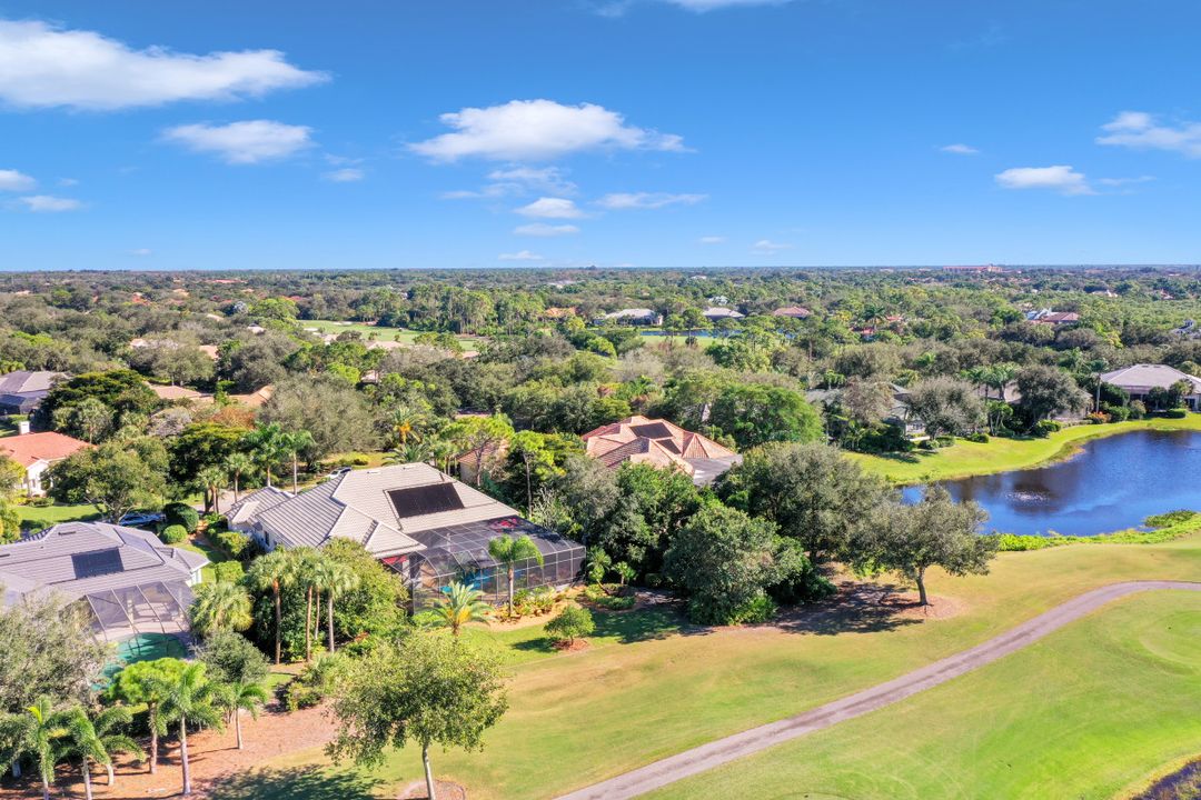 25150 Ridge Oak Dr, Bonita Springs, FL 34134