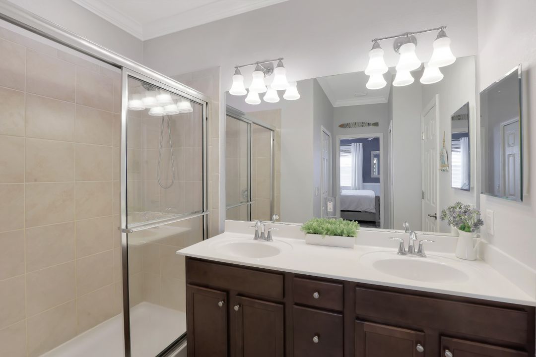 10260 Via Colomba Circle, Fort Myers, FL 33966