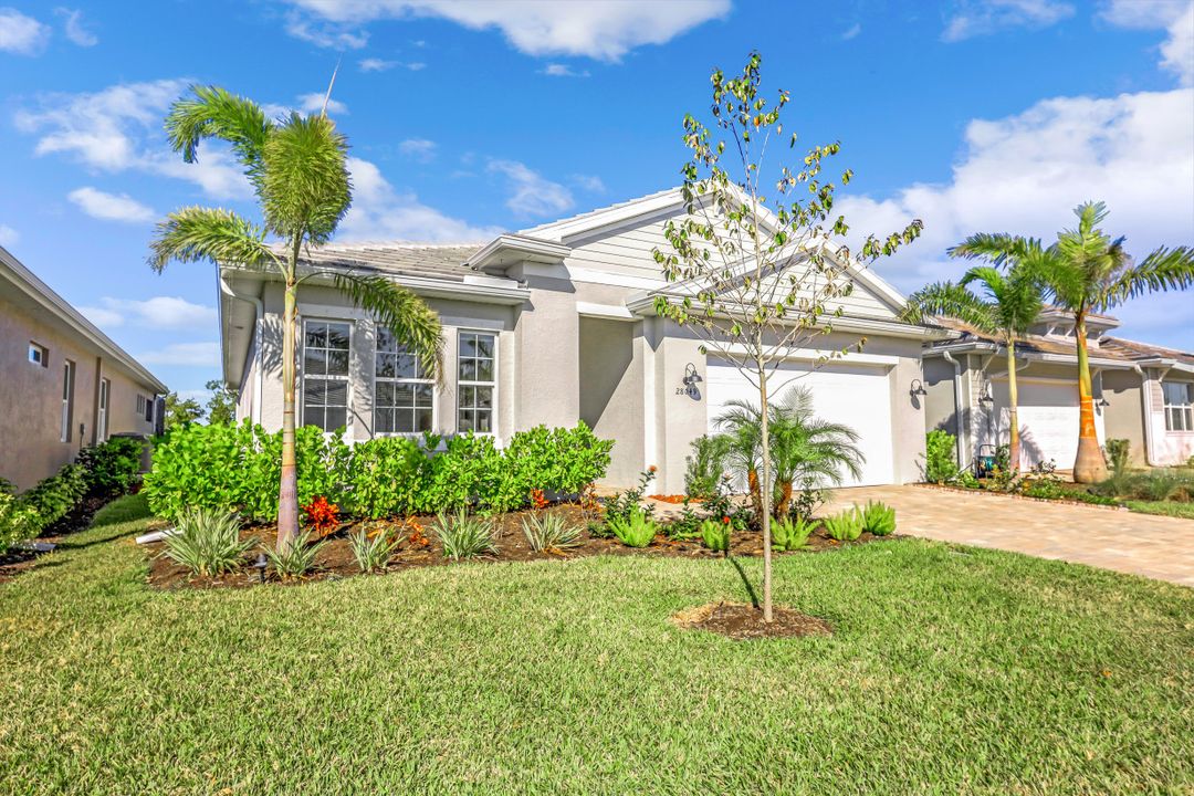28049 Seasons Tide Ave, Bonita Springs, FL 34135