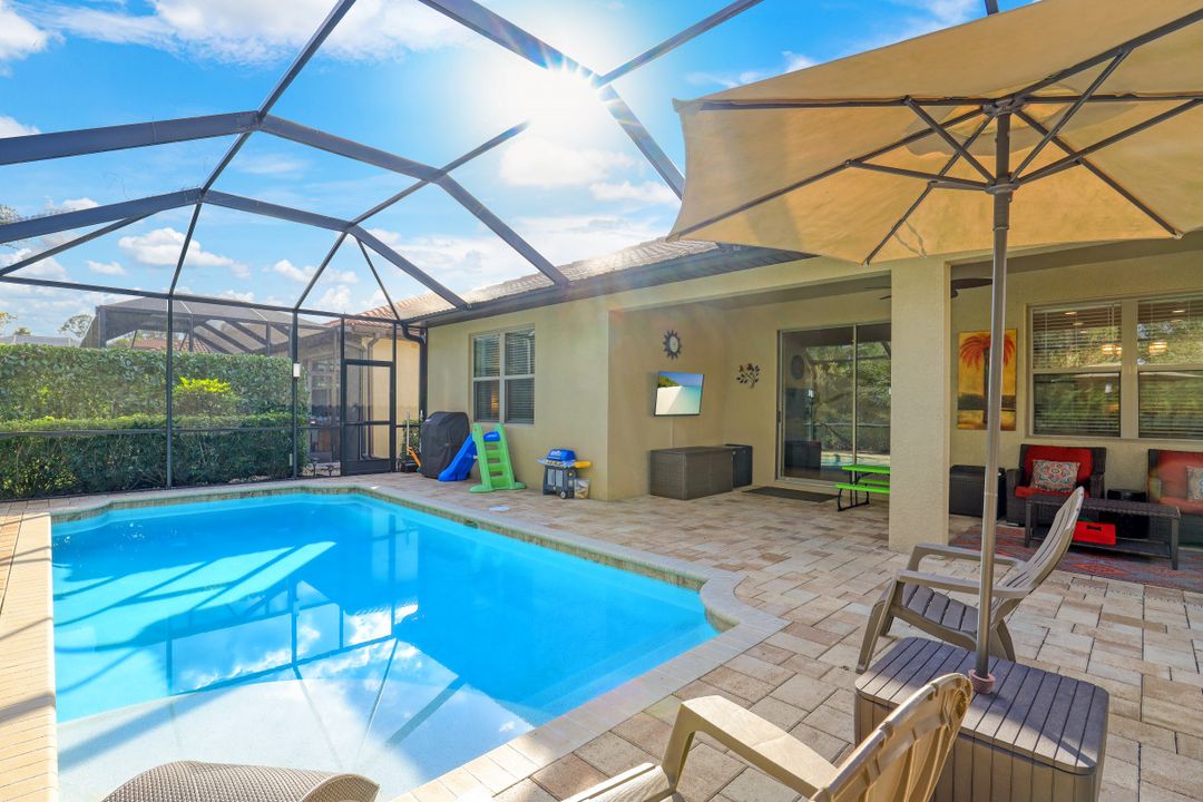 16432 Aberdeen Wy, Naples, FL 34110