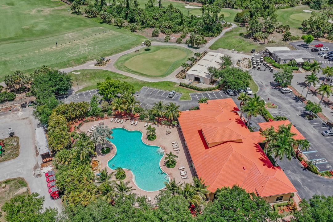 1717 Birdie Dr, Naples, FL 34120