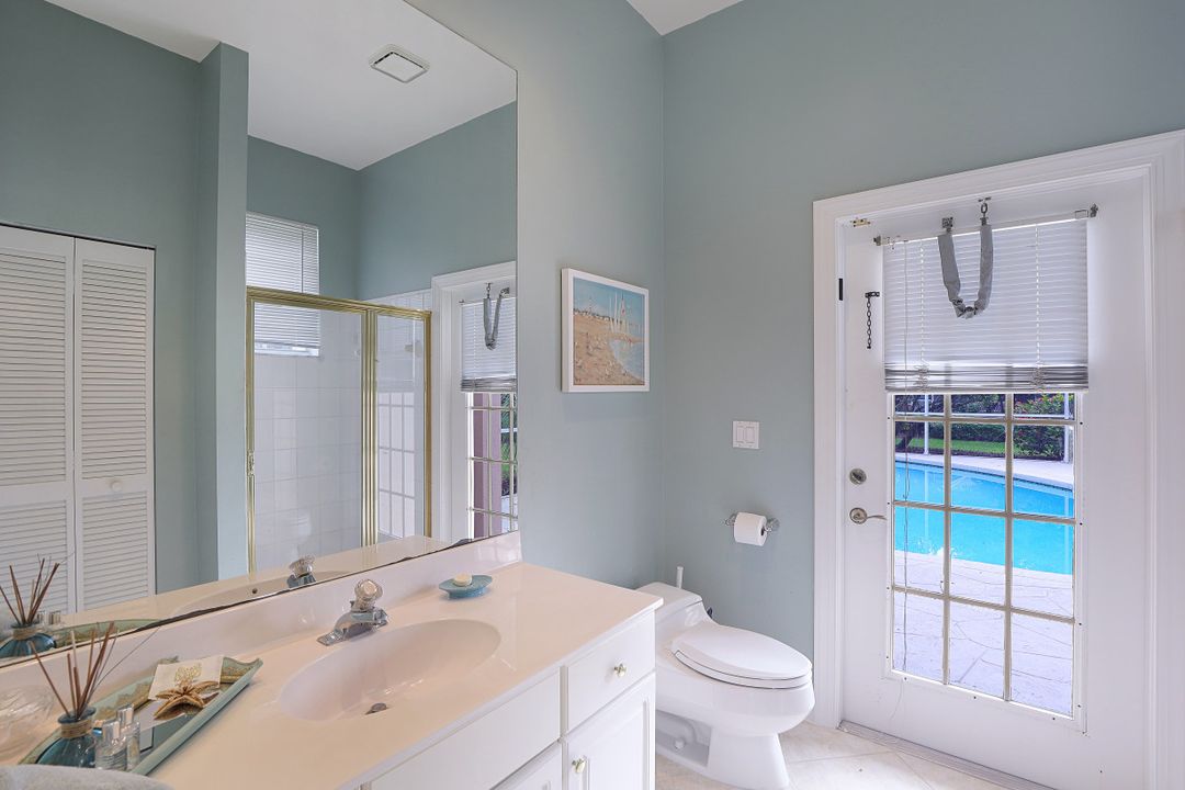 5910 Sonoma Ct, Naples, FL 34119