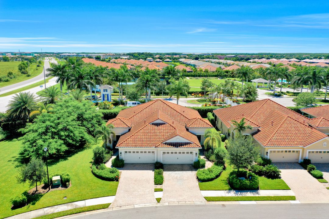 4441 Waterscape Ln, Fort Myers, FL 33966