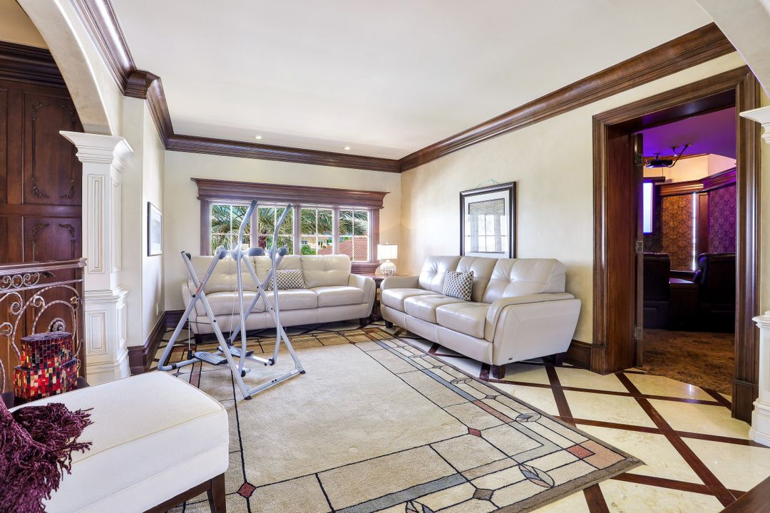 737 Plantation Ct, Marco Island, FL 34145