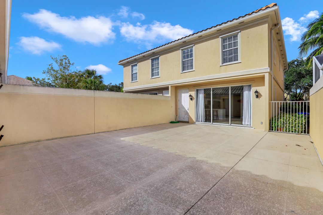 3459 Bravada Way, Naples, FL 34119
