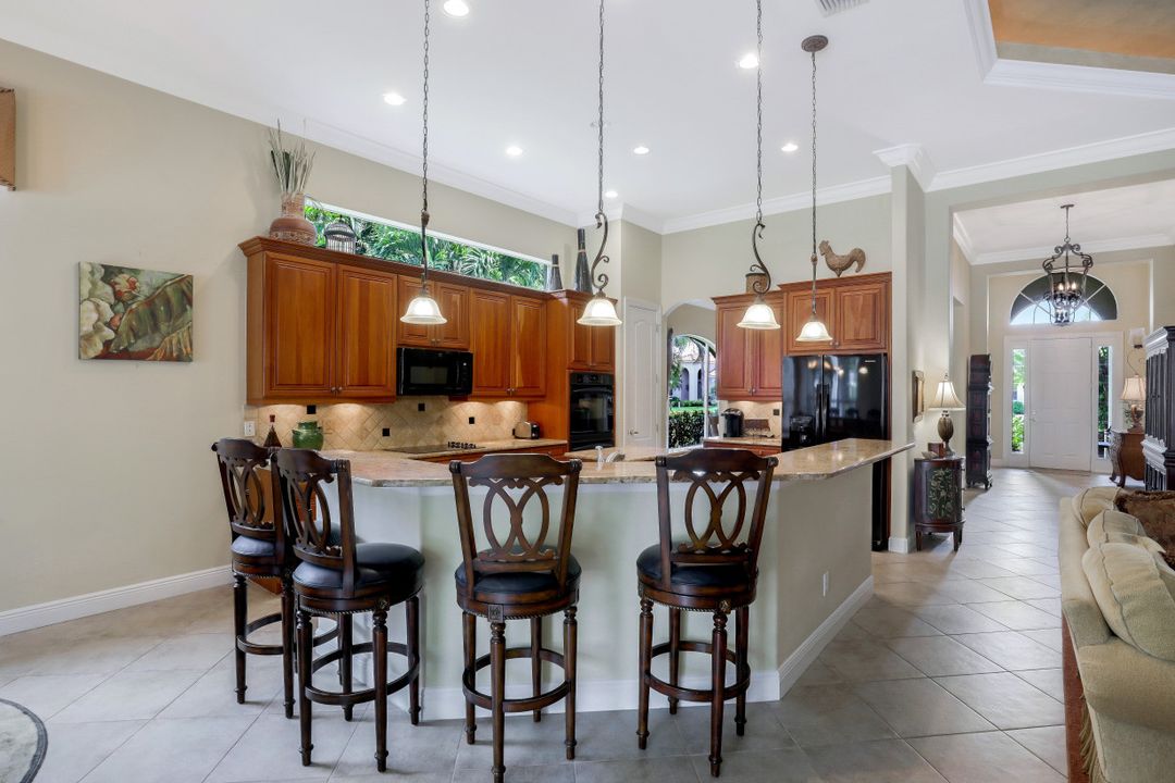 12133 Via Cercina Dr, Bonita Springs, FL 34135