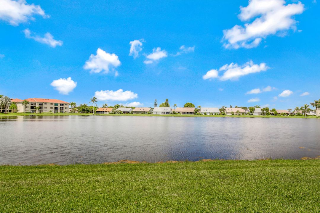 11640 Spinnaker Way, Fort Myers, FL 33908