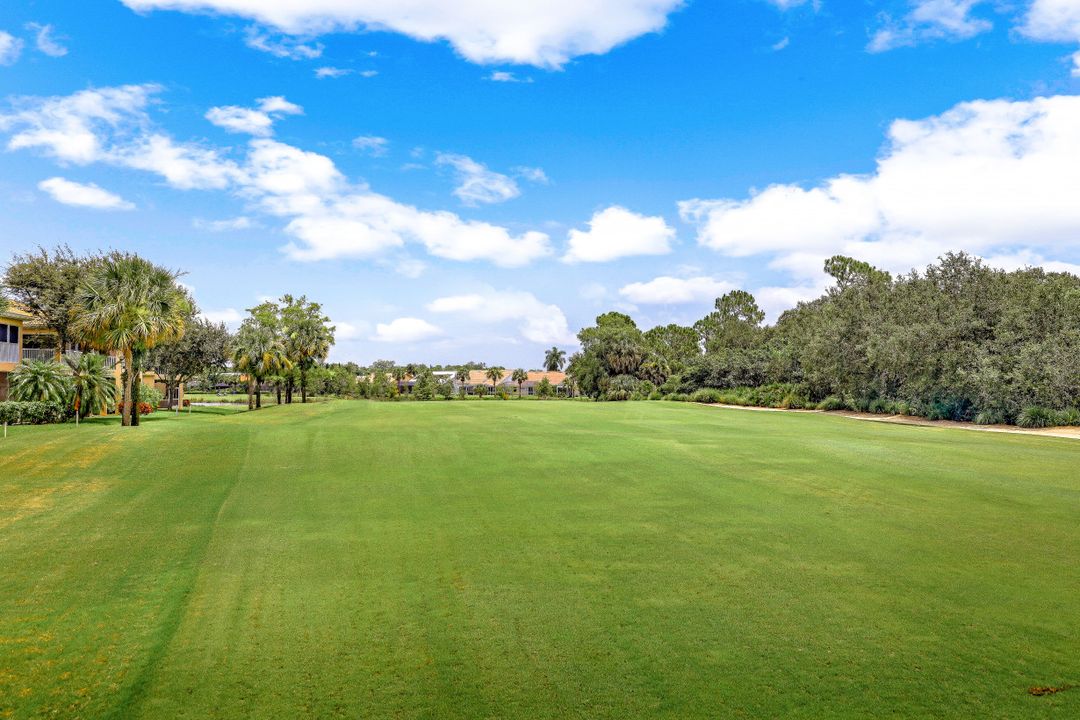 6850 Sterling Greens Dr #101. , Naples, FL 34104