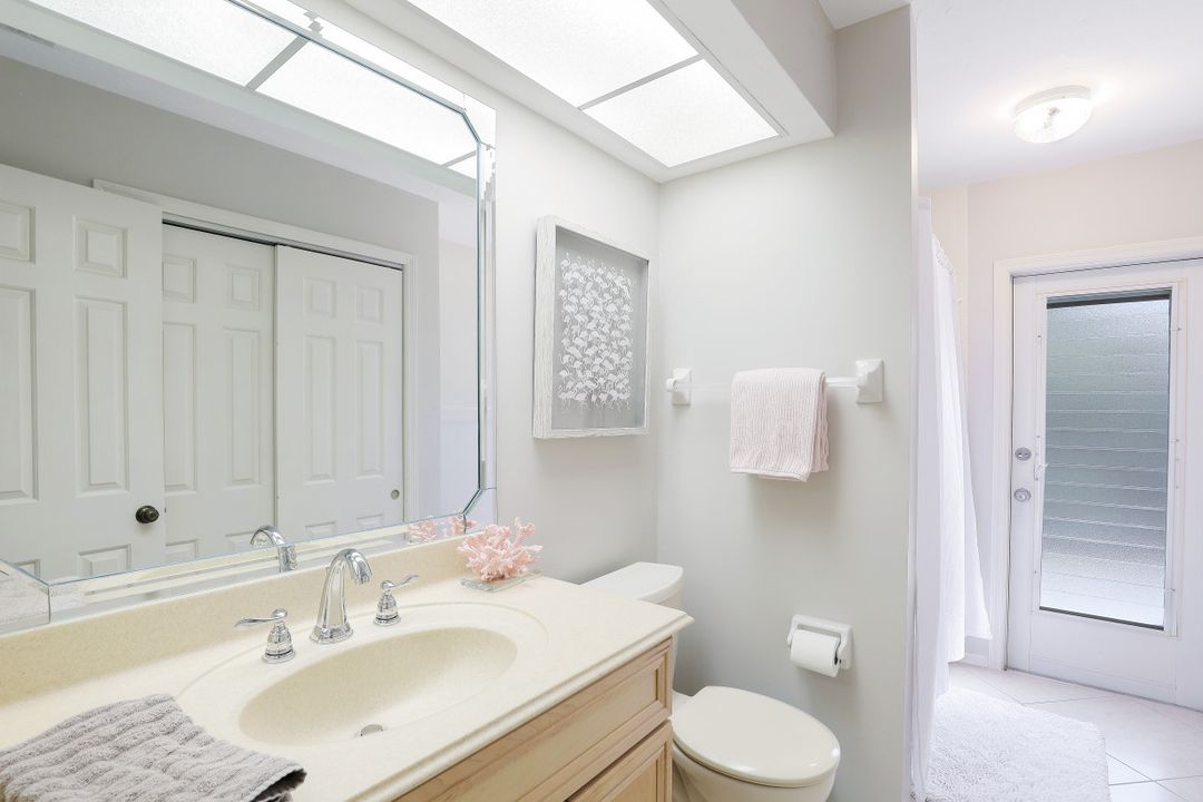 217 Bermuda Rd, Marco Island, FL 34145