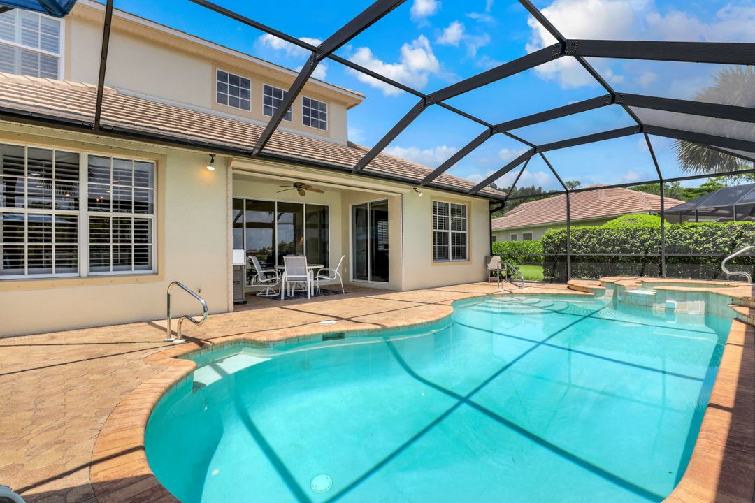 21990 Longleaf Trail Dr, Bonita Springs, FL 34135