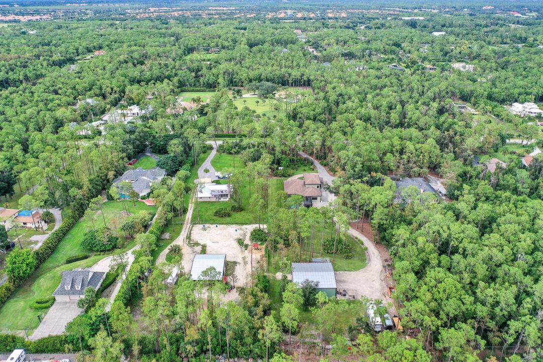 6700 Sable Ridge Ln, Naples, FL 34109