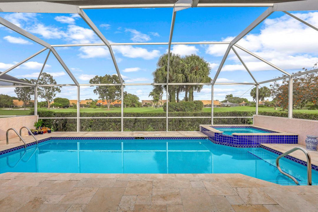 11592 Quail Village Way, Naples, FL 34119