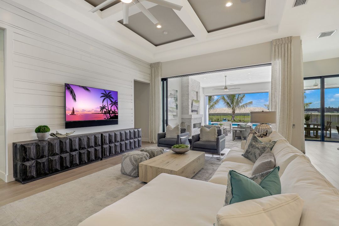 10461 Trevi Isle Way, Miromar Lakes, FL 33913